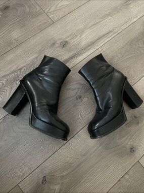 Celine Leather Square Toe Platform Ankle Boots Sz: IT 37 Made in Italy